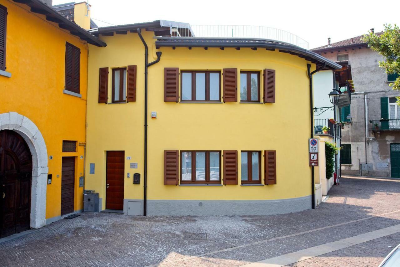Casa Vacanze Marconi 22 Marone Exterior photo